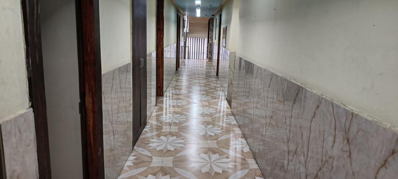 Hotel The Grand Orion Chinhat Exterior foto